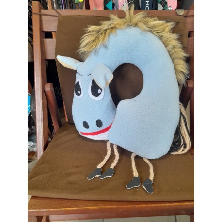 Poduszka uśmiechnięty koń